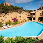 Domu Bonora - Relax Among Red Rocks And Pool Costa Paradiso