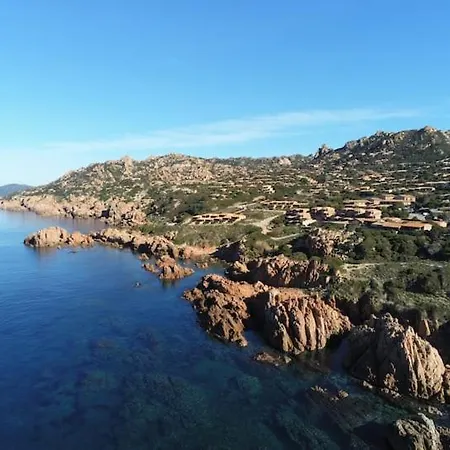 Domu Bonora - Relax Among Red Rocks And Pool Costa Paradiso